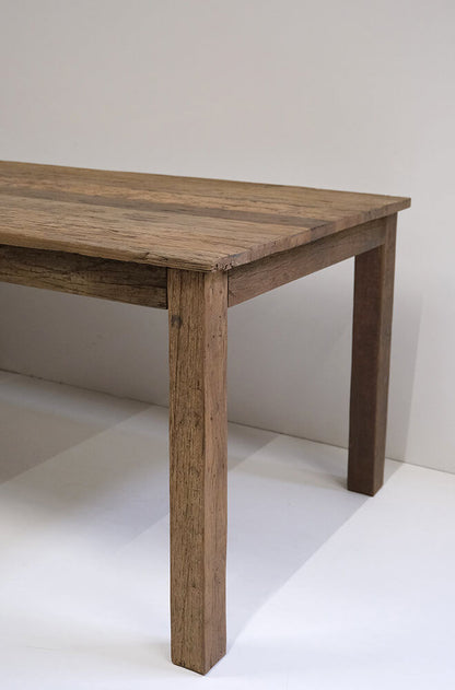 Trademark Living Rustikt spisebord af genbrugstræ - 230 cm